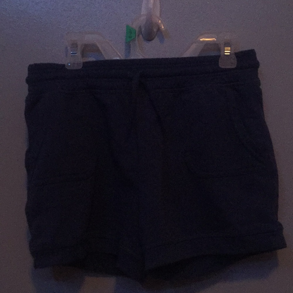 navy shorts